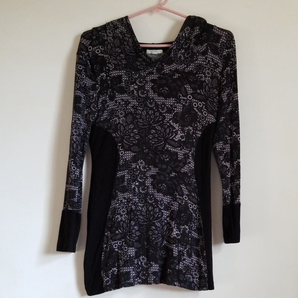 EcoSkin Long Sleeve Floral Hooded Top